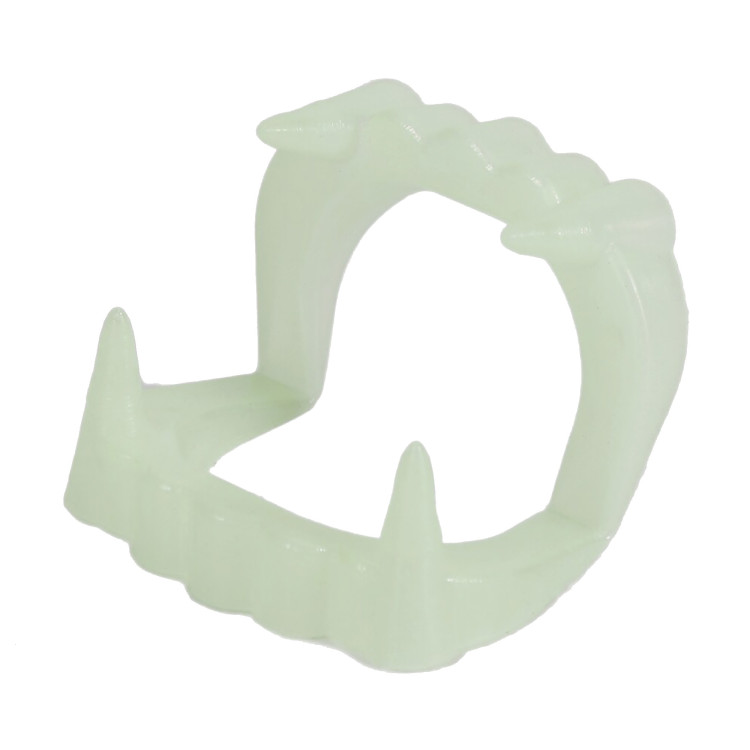 Набір зубів перевертня, 10 шт в наборі, світлонакопичувальні, 6,5*4,5 см, пластик; арт. H-058-N; ANGEL GIFTS - фото №1