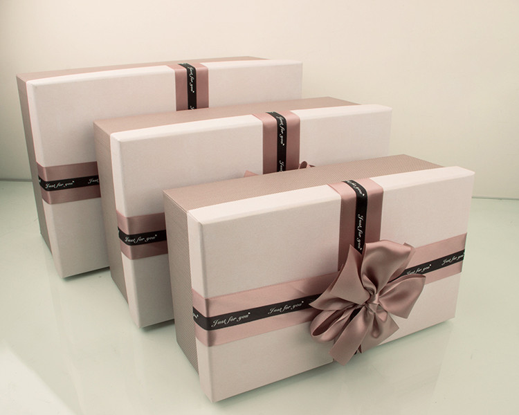 Коробка подарункова; 26*15*9.5 см.; арт. AG2552-3; ANGEL GIFTS - фото №1