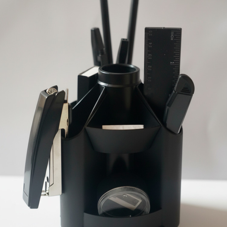 Набір настільний з наповненням обертовий; 14 предметів; 100х125мм; пластик.; кол. чорний; арт. KL6144; KLERK - фото №1