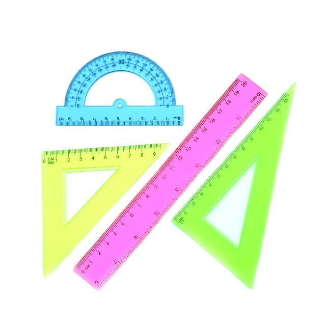 Лінійки, кутники шкільні