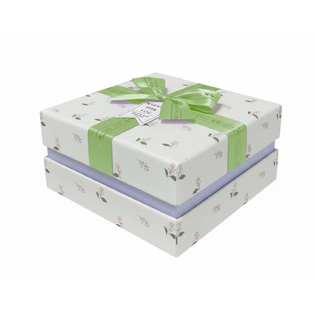 Коробка подарункова; 18*18*9.5 см.; арт. AG2506-2; ANGEL GIFTS